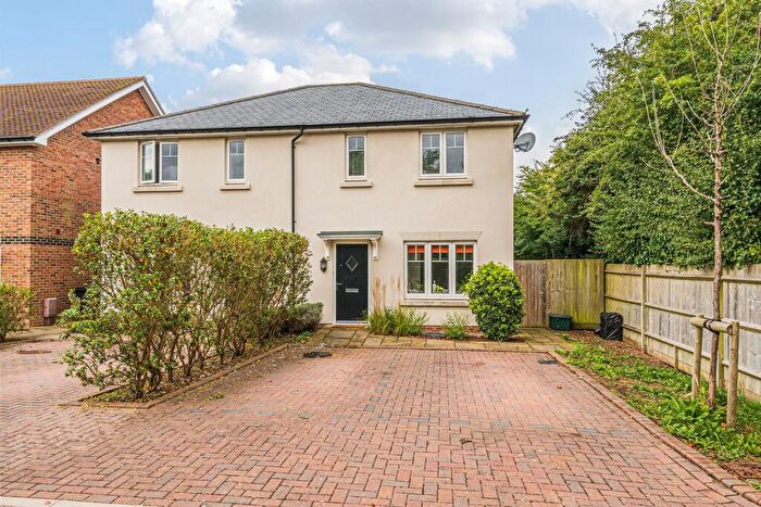 2 Bedroom End Of Terrace House To Rent In Parham Place, Southbourne, Emsworth, PO10