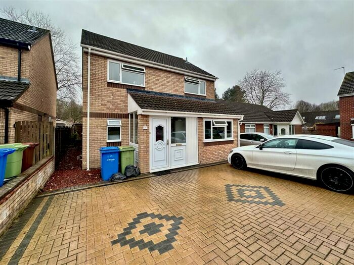 5 Bedroom Detached House To Rent In Wenman Court, Norwich, NR5