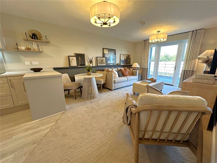 2 Bedroom Flat To Rent In Pacific Drive, Eastbourne, East Sussex, BN23