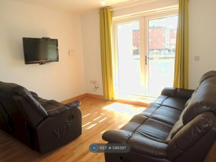 2 Bedroom Flat To Rent In Caelum Drive, Colchester, CO2