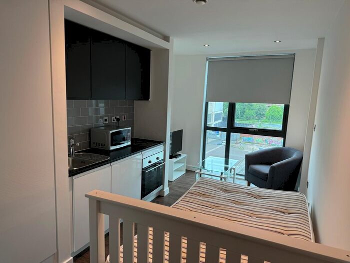 Studio To Rent In Headford Street, Sheffield, S3