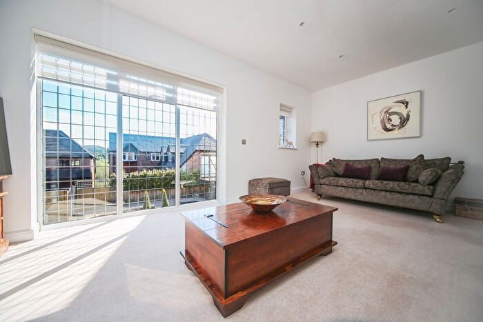 5 Bedroom Detached House For Sale In Brockwood View, Standish, WN1