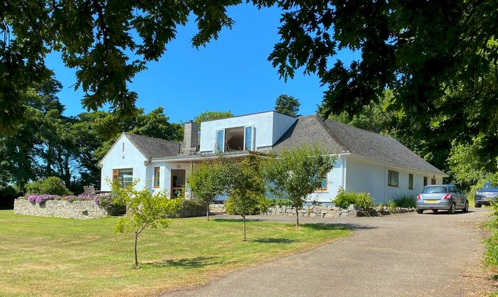 5 Bedroom Bungalow For Sale In Lelant Downs, Hayle, TR27