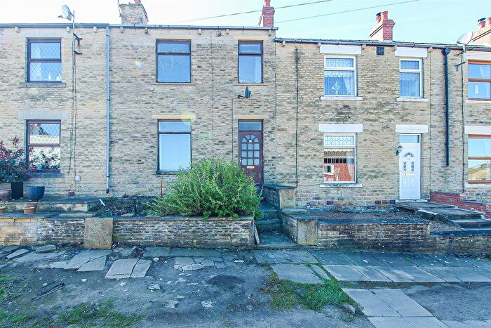 3 Bedroom Terraced House For Sale In Nell Gap Lane, Middlestown, Wakefield, WF4