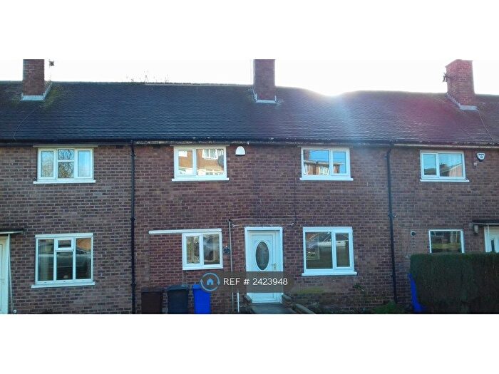 3 Bedroom Terraced House To Rent In Lowedges Road, Sheffield, S8