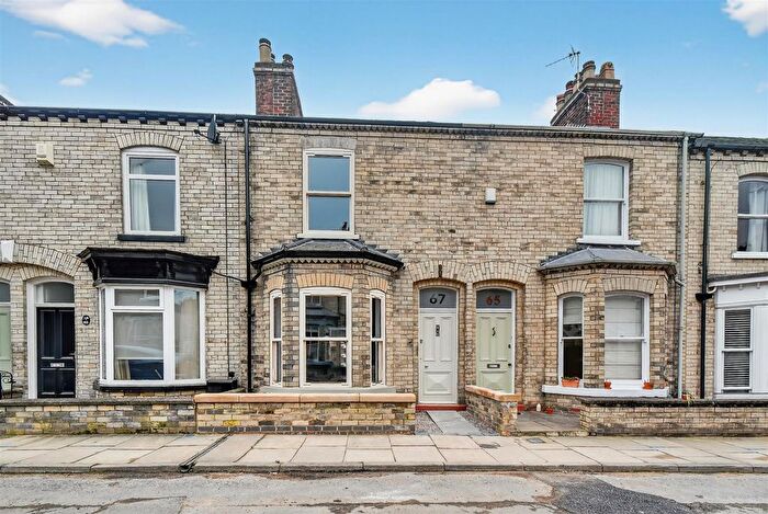 3 Bedroom Terraced House For Sale In Scott Street, York, YO23