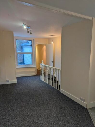2 Bedroom Flat To Rent In Ferry Road, Rye, East Sussex, TN31