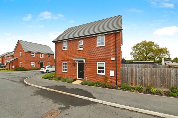 1 Bedroom Maisonette For Sale In Regatta Road, Burnham-on-Crouch, Essex, CM0