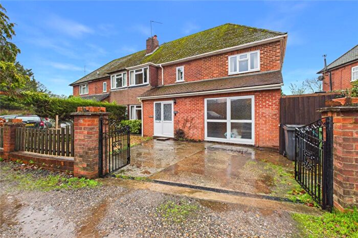 3 Bedroom Semi-Detached House For Sale In Bath Road, Padworth, Reading, Berkshire, RG7