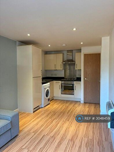 1 Bedroom Flat To Rent In The Fairfield, Farnham, GU9