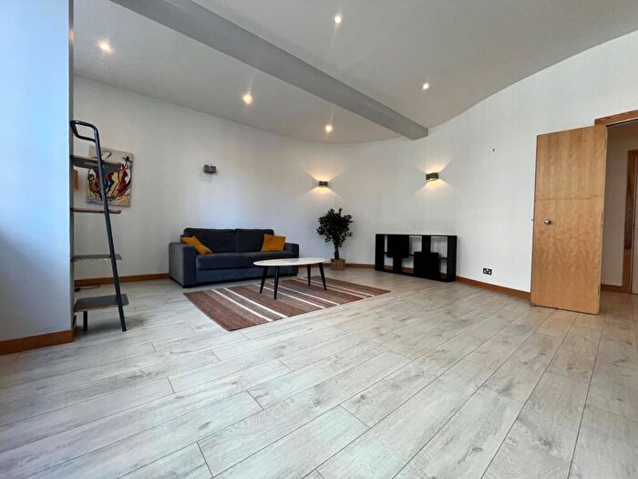 1 Bedroom Flat For Sale In Millennium Apartments, B3