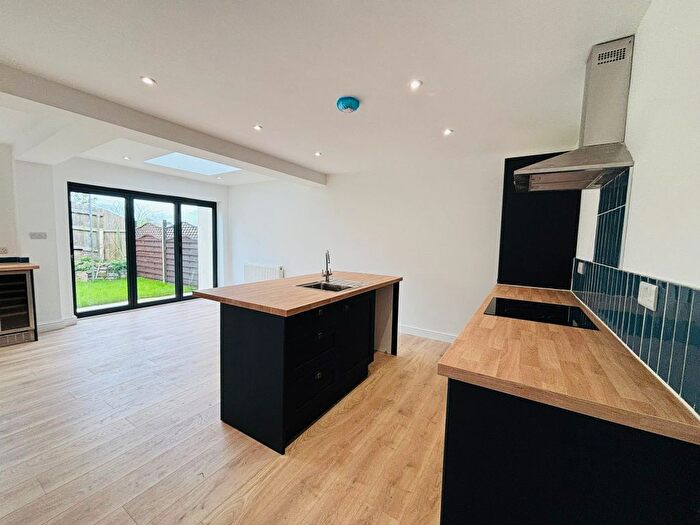 3 Bedroom Semi-detached House To Rent In Kenstella Road, Newlyn, TR18