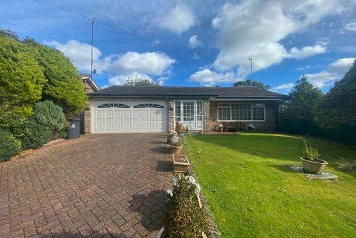 3 Bedroom Bungalow To Rent In Bell Road, Walsall WS5
