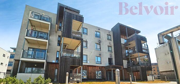 2 Bedroom Flat To Rent In Glenalmond Avenue, Cambridge, CB2