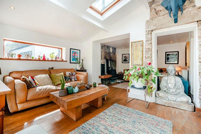 2 Bedroom Cottage For Sale In Newham Bottom, Near Ruardean Woodside, GL17