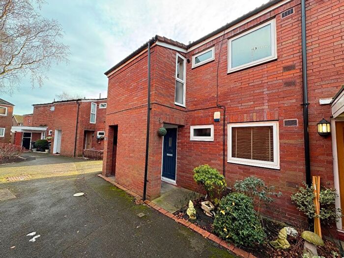 1 Bedroom Flat To Rent In Mossfield Road, Swinton, Manchester, M27