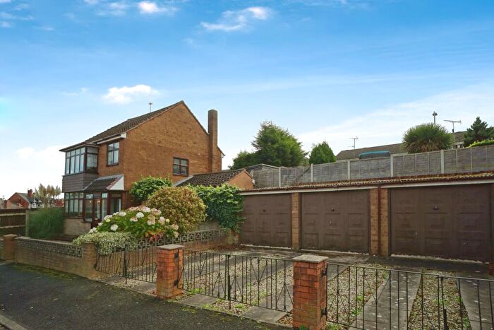 3 Bedroom Detached House For Sale In Brewster Street, Netherton, Dudley, DY2