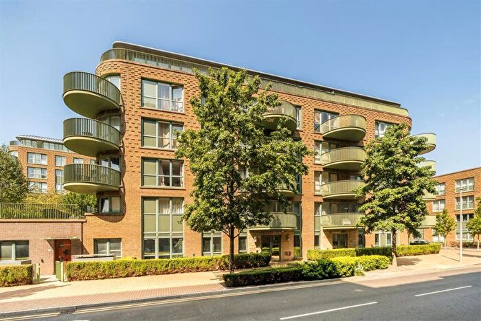 2 Bedroom Flat For Sale In Tudway Road, Kidbrooke, SE3