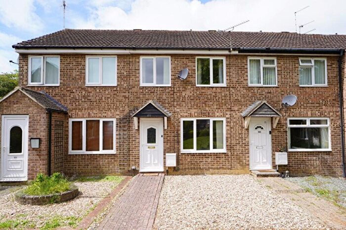 2 Bedroom Terraced House For Sale In Sevenfields, Highworth, SN6