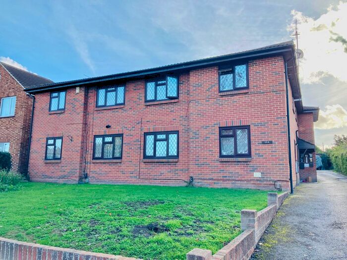 2 Bedroom Flat To Rent In Carlton Avenue, Southend-On-Sea, Westcliff-On-Sea, SS0