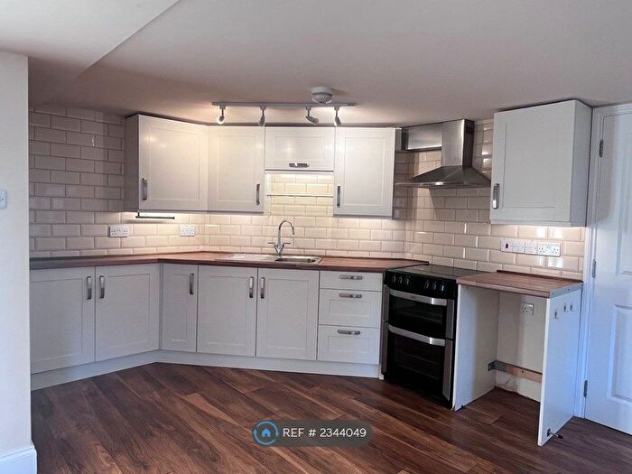 1 Bedroom Flat To Rent In Silver Street, Bradford-On-Avon, BA15