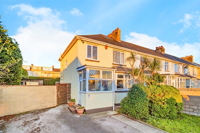 3 Bedroom End Terrace House For Sale In Daison Crescent, Torquay, TQ1