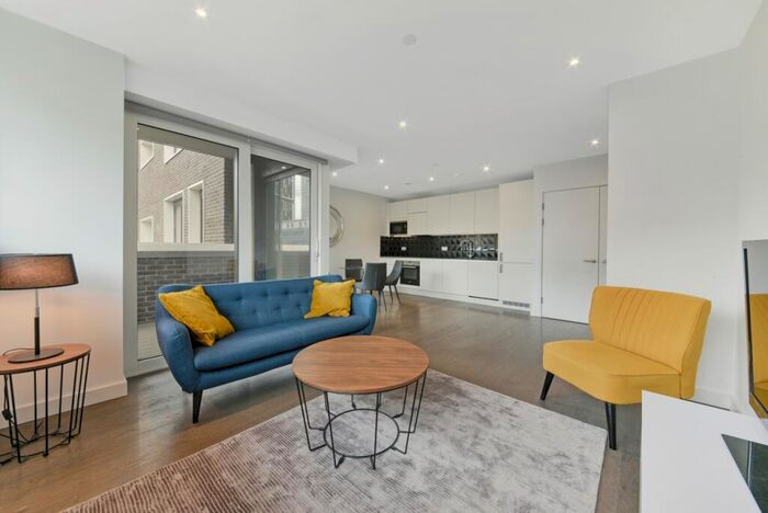 1 Bedroom Flat To Rent In Walton Heights, Elephant Park, Walworth Road, Elephant & Castle, London, SE17