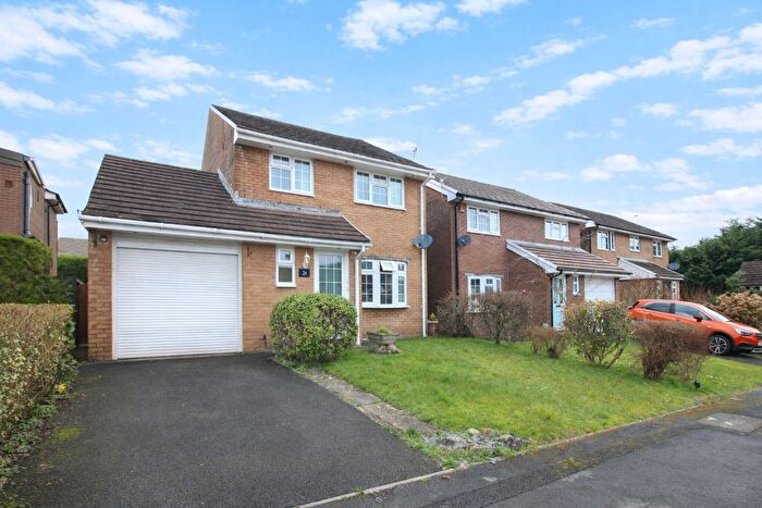 3 Bedroom Detached House For Sale In The Ridings, Tonteg, Pontypridd, CF38