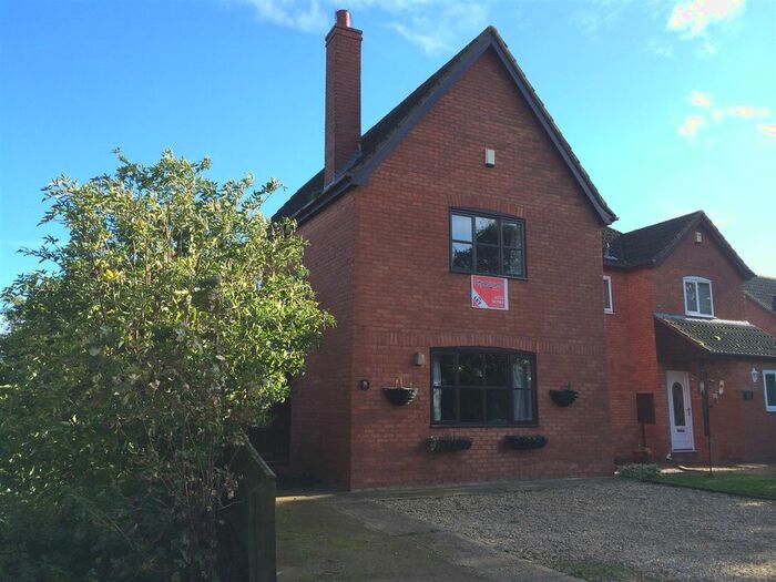 3 Bedroom Semi-Detached House To Rent In Moulton Chapel Road, Moulton Chapel, Spalding, PE12
