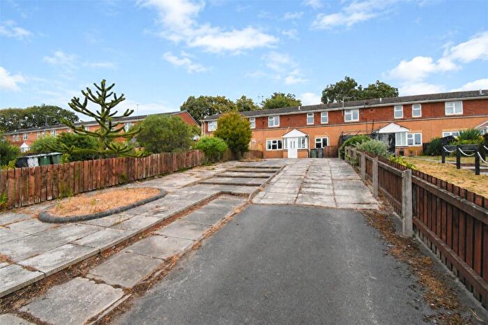 3 Bedroom Terraced House For Sale In Molyneux Close, Upton, Wirral, CH49