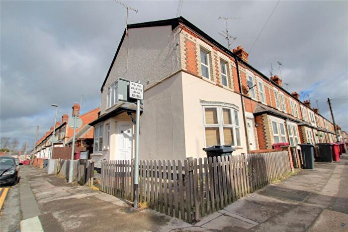 1 Bedroom Apartment To Rent In Pitcroft Avenue, Reading, RG6