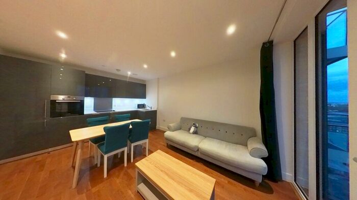 2 Bedroom Apartment To Rent In Duncombe House, Woolwich, SE18