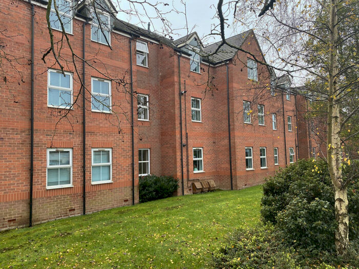 2 Bedroom Apartment For Sale In Oak Crescent, Ashby-de-la-Zouch, LE65