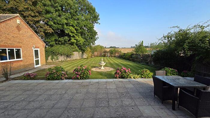 5 Bedroom Detached House To Rent In Manor Road, Folksworth, PE7