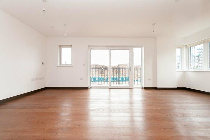 2 Bedroom Apartment To Rent In Abbey Road, Barking, Essex, IG11