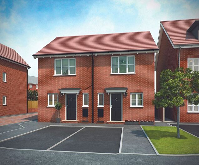 2 Bedroom Semi-Detached House For Sale In Aire View, Castleford, Yorkshire, WF10
