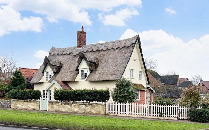 4 Bedroom Detached House For Sale In Mill Road, Barningham, IP31