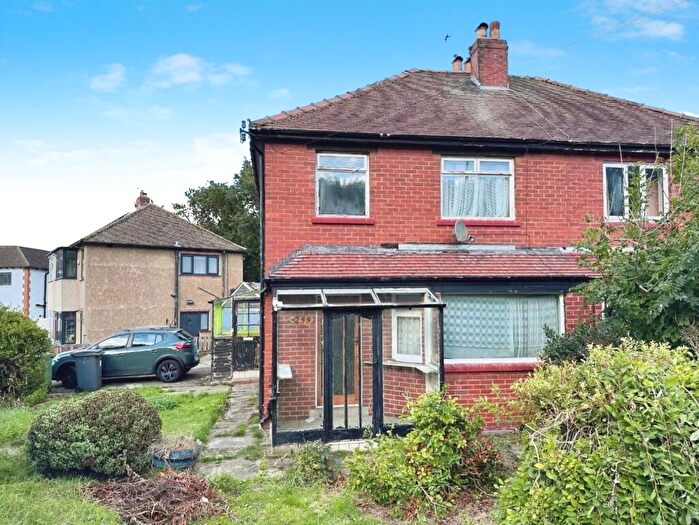 3 Bedroom Semi-Detached House For Sale In Bradford Road, Otley, LS21