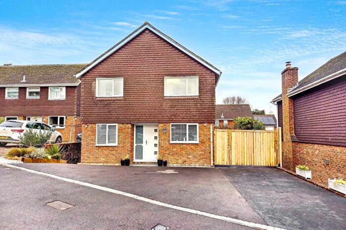 4 Bedroom Detached House For Sale In Kings Worthy, SO23