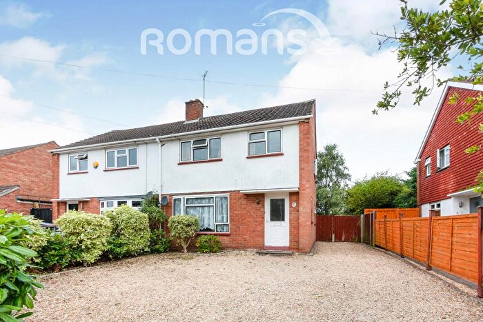 3 Bedroom Semi Detached House To Rent In Kingston Road, Kingston Road, Camberley, GU15
