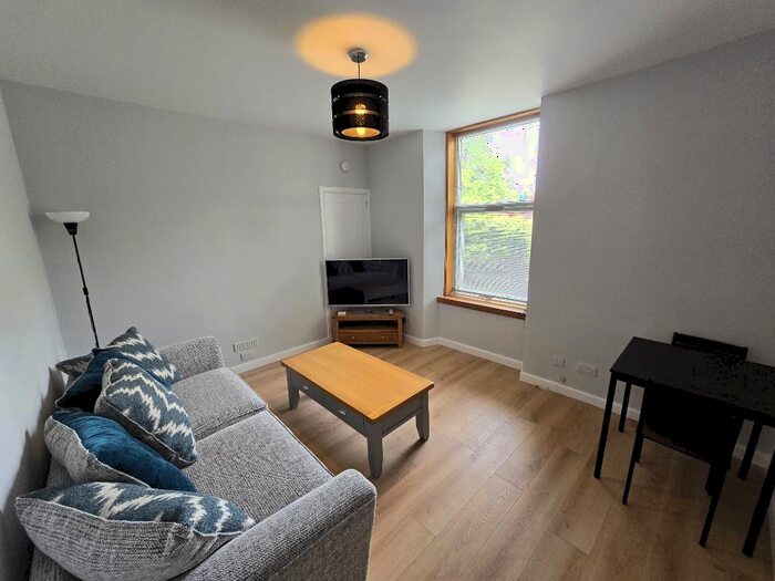 1 Bedroom Flat To Rent In Nellfield Place, City Centre, Aberdeen, AB10