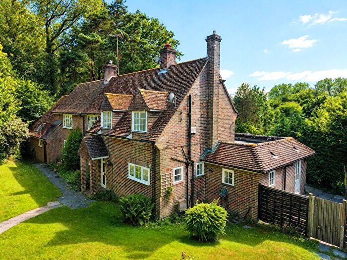 4 Bedroom Detached House For Sale In Wall Hill Road, Ashurst Wood, East Grinstead, RH19