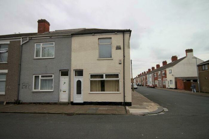 2 Bedroom End Of Terrace House To Rent In Haven Avenue, Grimsby, DN31