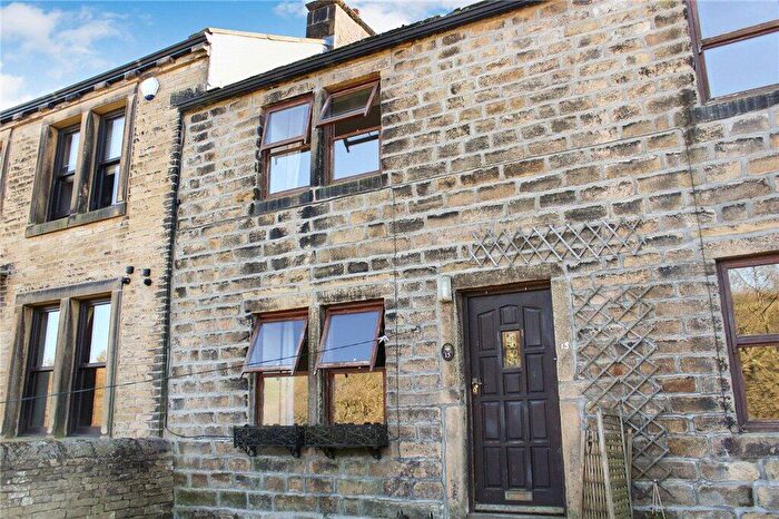2 Bedroom Terraced House For Sale In Lumbfoot, Stanbury, Keighley, West Yorkshire, BD22