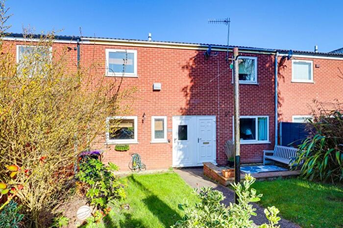 3 Bedroom Terraced House For Sale In Lansdowne Drive, West Bridgford, Nottingham, NG2