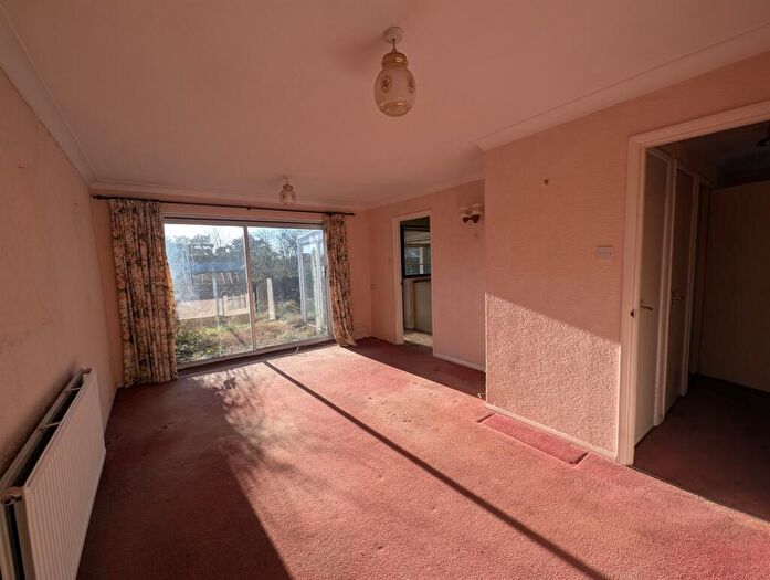 2 Bedroom Semi-Detached Bungalow For Sale In Downside, Stowmarket, IP14