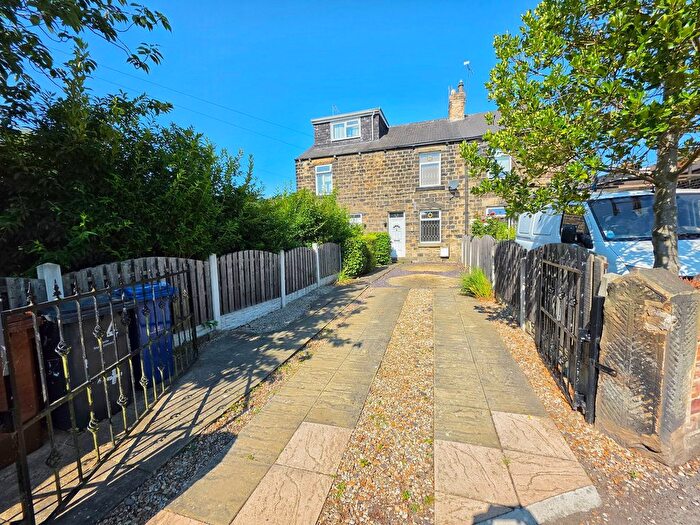 2 Bedroom Terraced House For Sale In Cliff Road, Darfield, Barnsley, S73