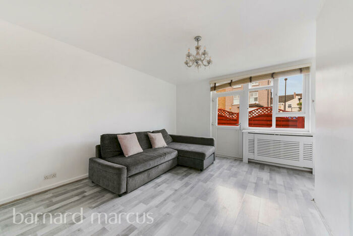 1 Bedroom Flat To Rent In Elderton Road, London, SE26