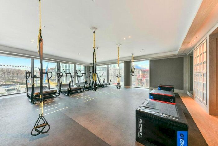 1 Bedroom Flat To Rent In Legacy Building, Embassy Gardens, Nine Elms, SW11