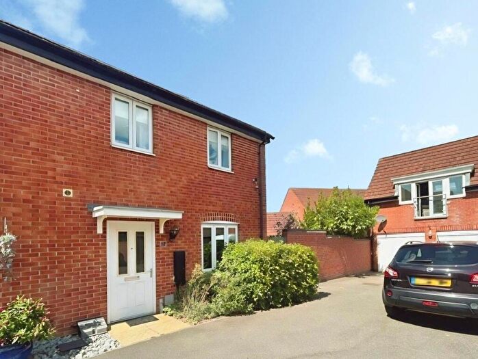 4 Bedroom House To Rent In Cooper Road, Gunthorpe, PE4